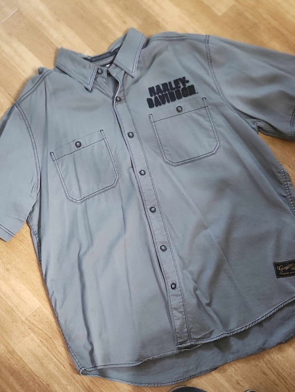 Harley-Davidson Men's Light Gray Short Sleeve Button-Down Shirt